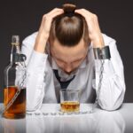 Alcohol Detox vs Alcohol Rehab: What's the Difference?